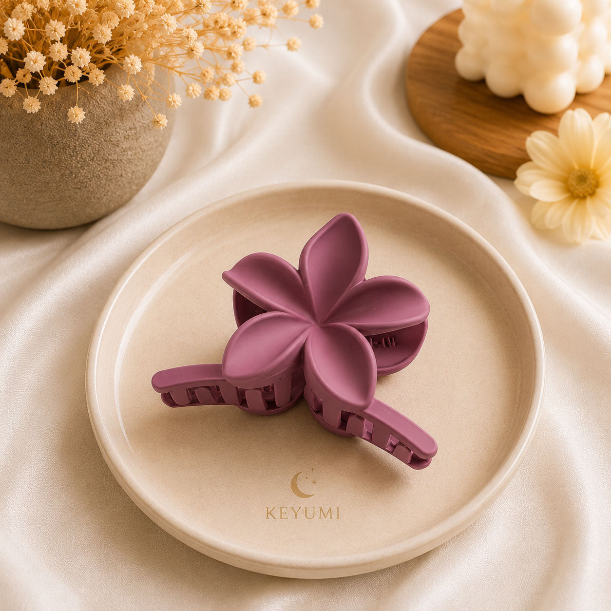 Plumeria Flower Hair Claw Clip | KEYUMI